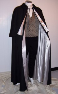 phantom-of-the-opera-cape example of an opera cape
